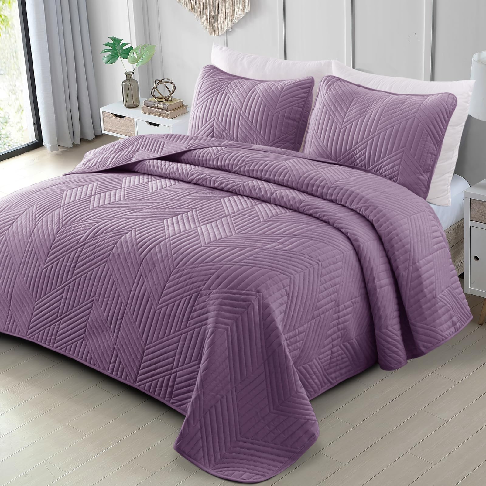 Exclusivo Mezcla Ultrasonic Full Queen Quilt Bedding Set, Lightweight Dusty Lavender Bedspreads Soft Modern Geometric Coverlet S